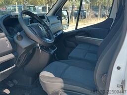 RENAULT MASTER 2.3 DCi 135 Pack Comfort L3