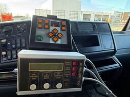 MAN 13.240 TGM 4x4 3-Seitenkipper Ladekran Hiab 066