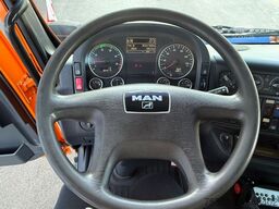 MAN 13.240 TGM 4x4 3-Seitenkipper Ladekran Hiab 066