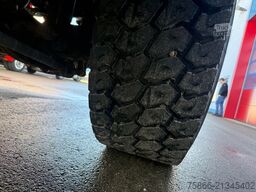 MAN 13.240 TGM 4x4 3-Seitenkipper Ladekran Hiab 066