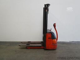 Linde L 12 379