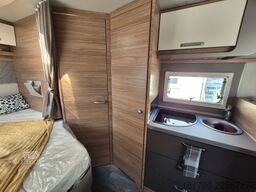Weinsberg CaraSuite 650 MF EDITION [SPICY] TraumMobil 2027 Automatik