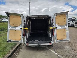 FORD TRANSIT CUSTOM 2.0 L1H1 Limited Navi AC