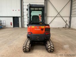 Kubota U 27-4