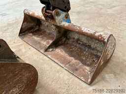 Kubota U 27-4