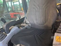 Kubota U 27-4