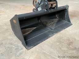 Kubota U 27-4