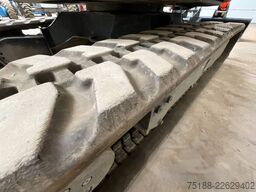 Kubota U 27-4