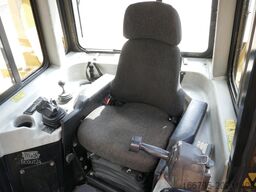 Caterpillar D6T LGP