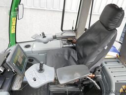John Deere 1270E