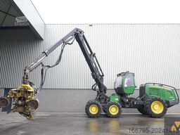 John Deere 1270E