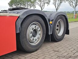 VOLVO FH 460 6X2 XENON SKIRTS