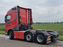 VOLVO FH 460 6X2 XENON SKIRTS