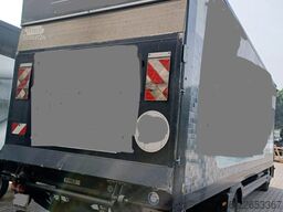 MERCEDES-BENZ Atego 818 LBW Luft / Blatt