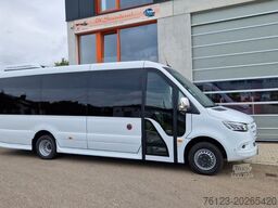 MERCEDES-BENZ 519 und 517 Glasdach XXL  20 Sitze Stock