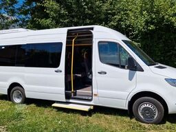 MERCEDES-BENZ 515 Sprinter 22 Schlafsessel Lagerfahrzeug Stock