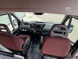 IVECO Daily C35 M1 9 Sitzer sauberes Fahrzeug