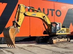 Excavadora sobre orugas Caterpillar 345 B AC