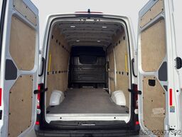 VW Crafter 35 2.0 TDI MR Hochdach RWD Heckantrieb AHK KAMERA