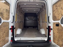 VW Crafter 35 2.0 TDI MR Hochdach RWD Heckantrieb AHK KAMERA