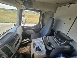 Volvo FL 240