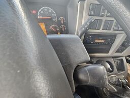 Volvo FL 240