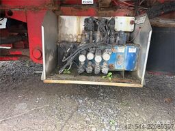 Bodex 4 axle machine trailer w/ hydraulic drive bridges
