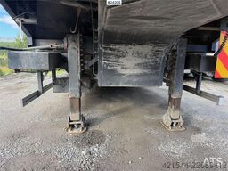 Istrail 3 axle machine trailer w/ extension, widening and