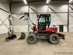 Takeuchi TB 295 W powertilt