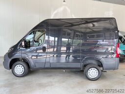 PEUGEOT Boxer 333 L1H2 KURZ*KLIMA*R.CAM*TEMPOMAT*St.HEIZ