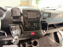 PEUGEOT Boxer 333 L1H2 KURZ*KLIMA*R.CAM*TEMPOMAT*St.HEIZ