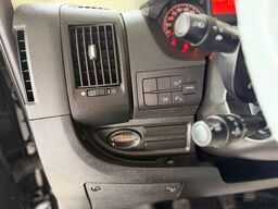 PEUGEOT Boxer 333 L1H2 KURZ*KLIMA*R.CAM*TEMPOMAT*St.HEIZ