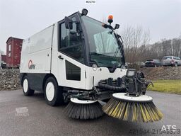 Aebi MFH2500 sweeper