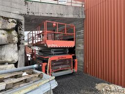 SkyJack SJ9250 scissor lift