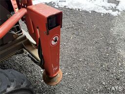 SkyJack SJ9250 scissor lift