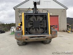Komatsu WA500-7 wheel loader with a bucket