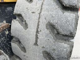 Komatsu WA500-7 wheel loader with a bucket