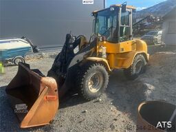 Volvo L35B wheel loader w/ bucket, pallet forks and new