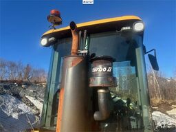 Volvo L35B wheel loader w/ bucket, pallet forks and new