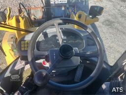 Volvo L35B wheel loader w/ bucket, pallet forks and new