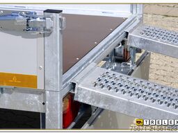 Eduard AZ 2615 Allzweck-Hochlader mit Rampen