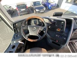 MERCEDES-BENZ Tourismo L 17 RHD / 5 Sterne