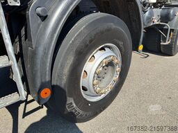 Renault Kerax 410 8x4 Full steel - Manual - Euro 4 - Bi...
