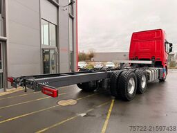 Scania R590 6x4 Kurzholz Kran und Schemel nach Wahl