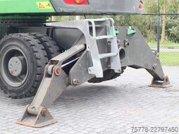 Sennebogen 818 ME  | SORTING GRAB | BLADE + OUTRIGGERS