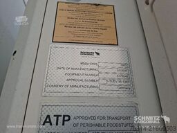 Schmitz Cargobull Tiefkühler Multitemp Doppelstock Trennwand