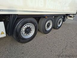 KRONE 3-Achs Tiefkühler Doppelstock Carrier Vector1550