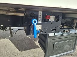 KRONE 3-Achs Tiefkühler Doppelstock ThermoKing SLXi300