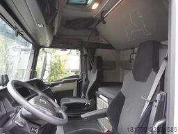 MAN TGX 26.470 6x2-4 / 30 tho. km!!! / Atlas