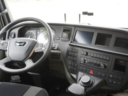 MAN TGX 26.470 6x2-4 / 30 tho. km!!! / Atlas